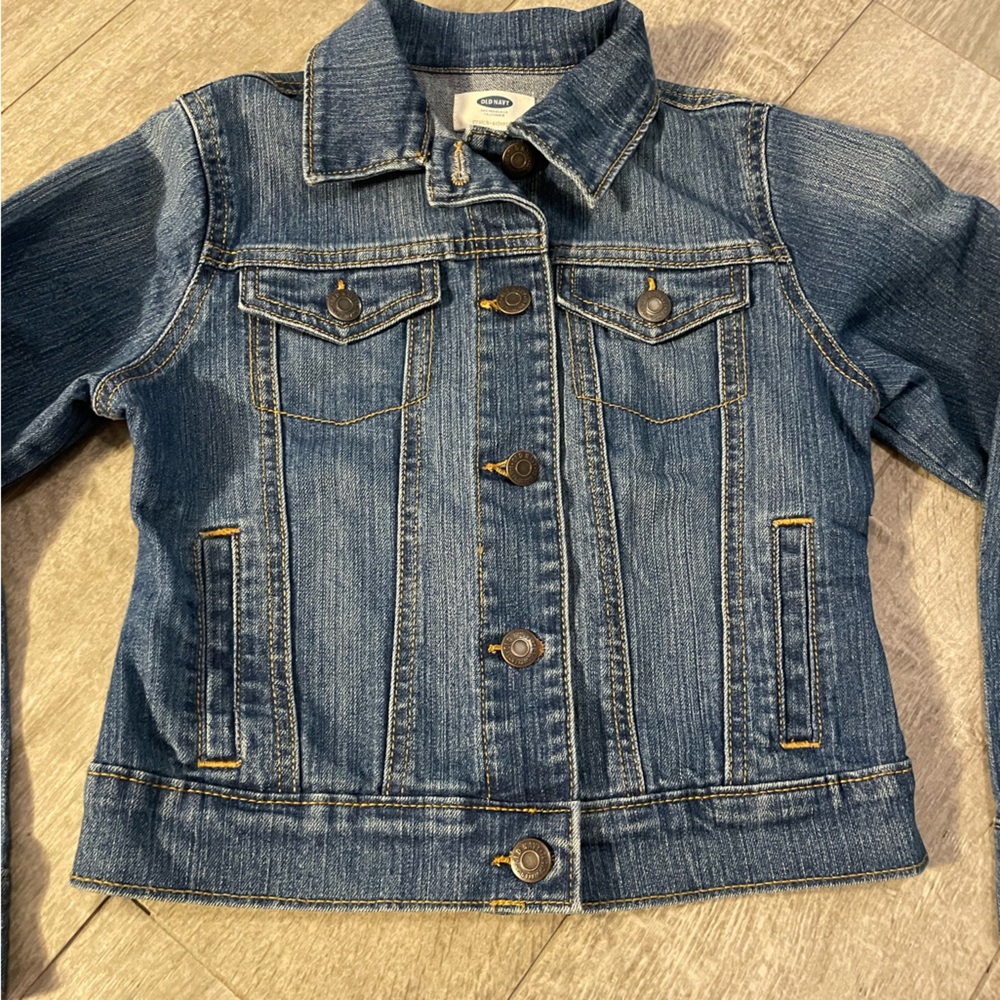 Girls jean jacket size 8